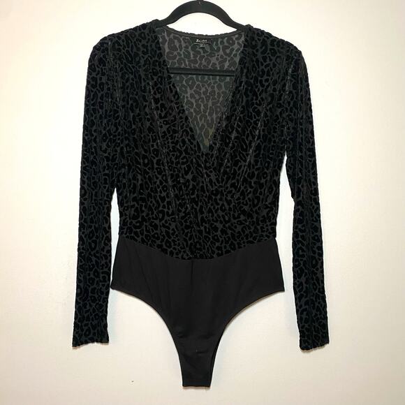 Bardot Revolve Women's 8 Medium Black Velvet Animal Print Long Sleeve Bodysuit - Picture 1 of 9